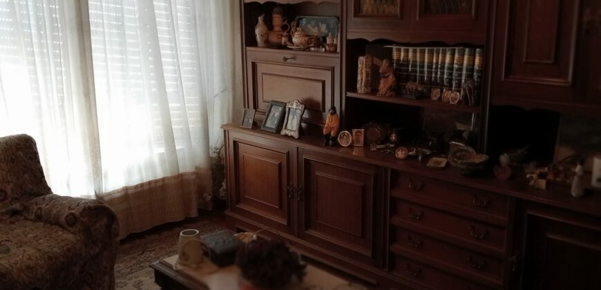 Venta de piso en calle avelino Pousa Antelo